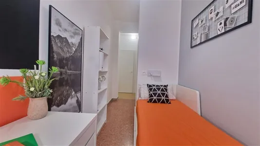Rooms in Roma Municipio VIII – Appia Antica - photo 2
