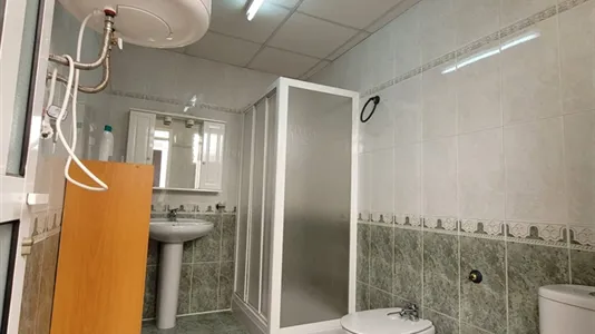 Rooms in Murcia - photo 8