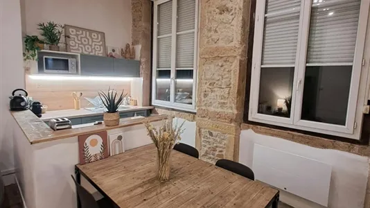 Apartments in Lyon - photo 6