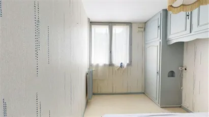 Room for rent in Tours, Centre-Val de Loire