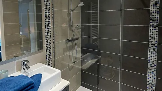 Rooms in Grenoble - photo 3