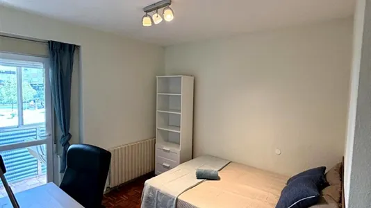 Rooms in Madrid Moncloa-Aravaca - photo 1