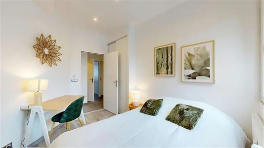 Rooms in Chambéry - photo 2