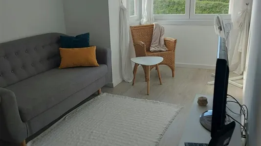 Apartments in Amadora - photo 1