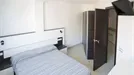 Room for rent, Barcelona Sant Andreu, Barcelona, Avinguda Meridiana, Spain