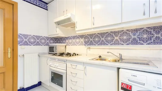 Rooms in Madrid Tetuán - photo 7