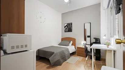 Room for rent in Alcalá de Henares, Comunidad de Madrid