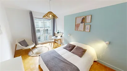 Room for rent in Paris 17ème arrondissement, Paris