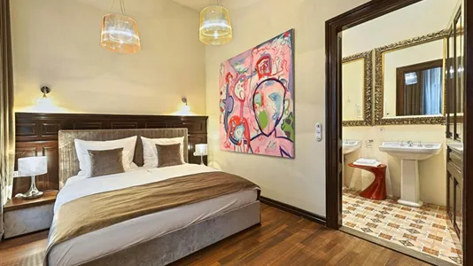 Apartments in Wien Mariahilf - photo 4