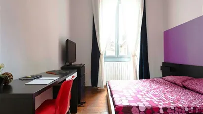 Room for rent in Milano Zona 6 - Barona, Lorenteggio, Milan