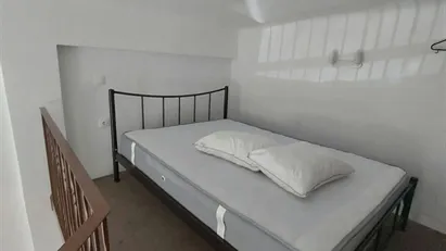 House for rent in Athens