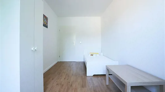 Rooms in Dusseldorf - photo 2