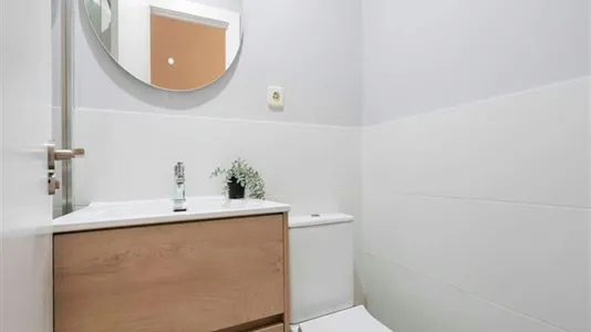 Rooms in Madrid Chamberí - photo 6