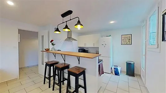 Rooms in Grenoble - photo 8