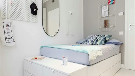 Rooms in Milano Zona 5 - Vigentino, Chiaravalle, Gratosoglio - photo 2