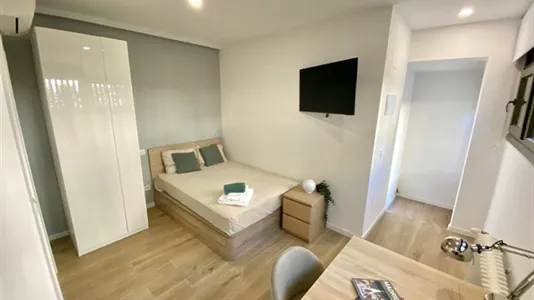 Apartments in Madrid Chamberí - photo 5