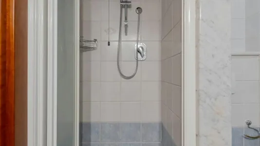 Rooms in Ferrara - photo 8