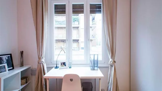 Rooms in Milano Zona 8 - Fiera, Gallaratese, Quarto Oggiaro - photo 6