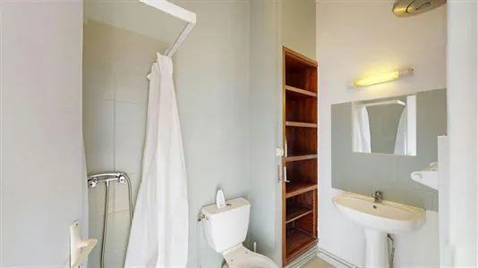 Apartments in Angoulême - photo 9