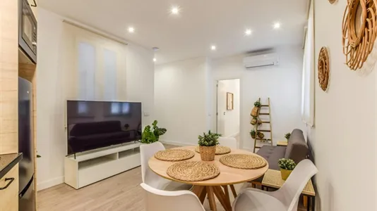 Rooms in Madrid Centro - photo 7