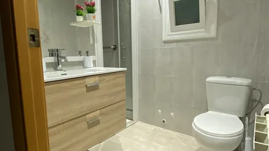 Rooms in Terrassa - photo 10