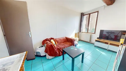 Apartments in Lyon - photo 2