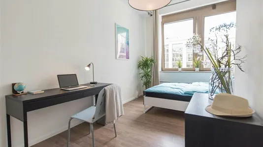 Rooms in Munich Ramersdorf-Perlach - photo 2