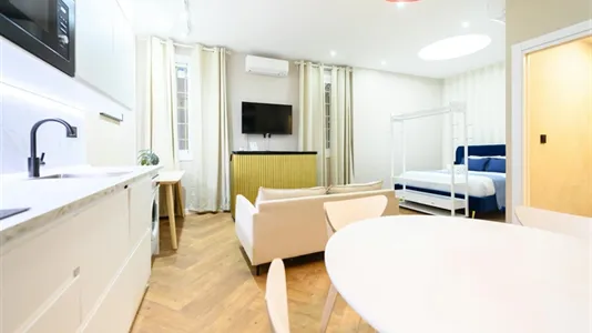 Apartments in Madrid Centro - photo 8