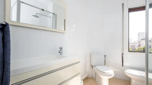 Rooms in Barcelona Sant Martí - photo 7