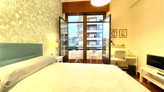 Rooms in Bilbao - photo 3