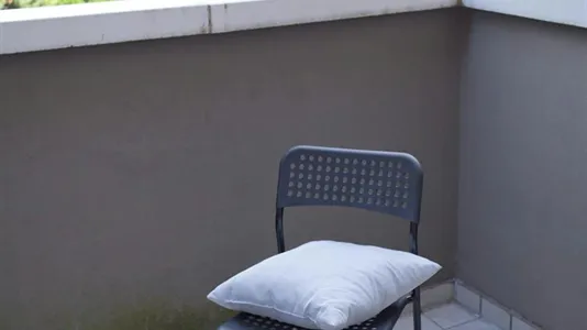 Rooms in Lecco - photo 4