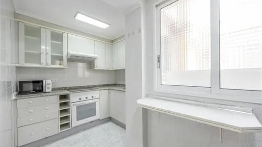 Rooms in el Camí de Vera - photo 8