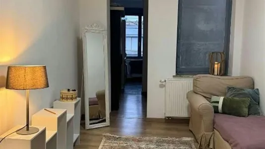 Apartments in Brussels Schaarbeek - photo 2