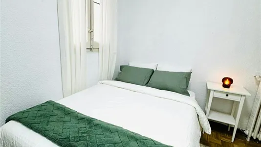 Rooms in Madrid Moncloa-Aravaca - photo 2
