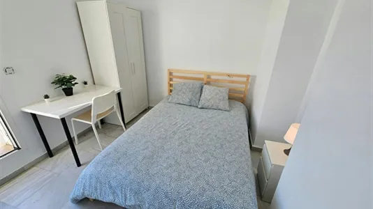 Rooms in El Fontanal - photo 3