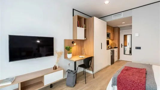 Apartments in San Sebastián de los Reyes - photo 5