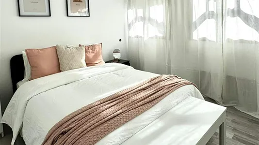 Rooms in Madrid Chamartín - photo 2