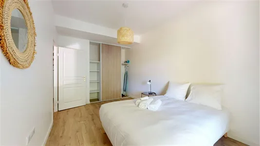 Apartments in Angoulême - photo 3