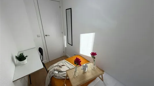 Rooms in Madrid Puente de Vallecas - photo 2
