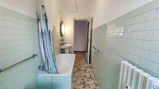 Rooms in Cologno Monzese - photo 7