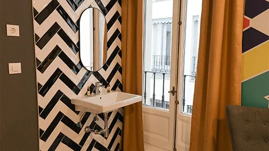 Rooms in Madrid Centro - photo 6