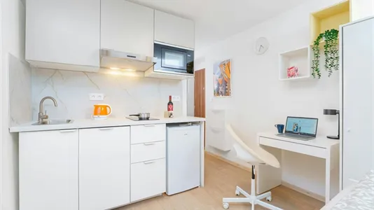 Apartments in Prague 10 - photo 4