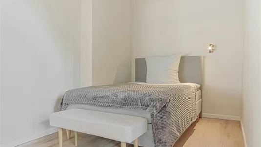 Apartments in Dusseldorf - photo 8