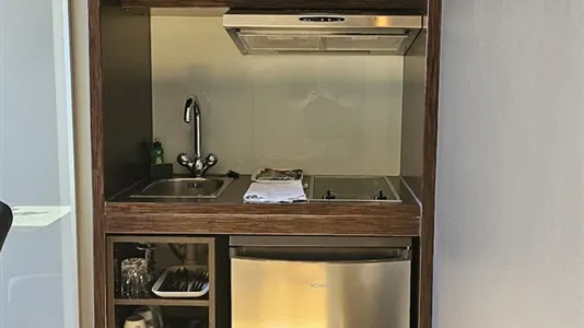 Apartments in Location is not specified - photo 6