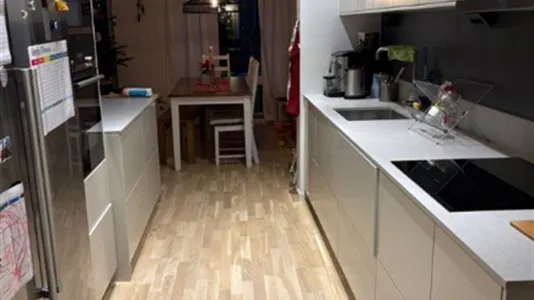 Houses in Upplands Väsby - photo 3