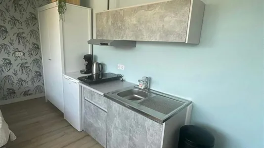 Apartments in Location is not specified - photo 9