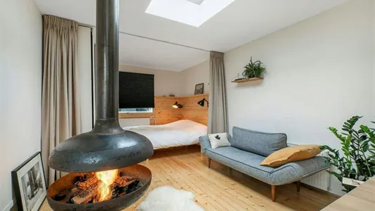 Houses in Location is not specified - photo 6