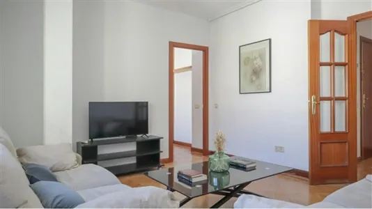 Rooms in Madrid Ciudad Lineal - photo 6