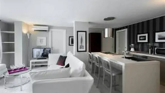 Apartments in San Donato Milanese - photo 1