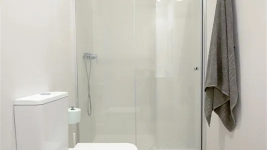 Rooms in Valencia L'Eixample - photo 7